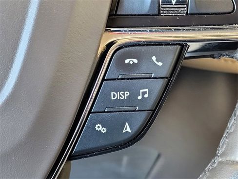 Used 2022 Lincoln Nautilus Reserve w/ Equipment Group 201A image 32