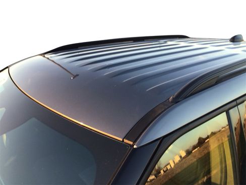 Used 2025 Ford Explorer ST-Line w/ ST-Line Street Pack image 12