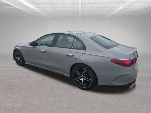 New 2026 Mercedes-Benz E 450 4MATIC Sedan image 3