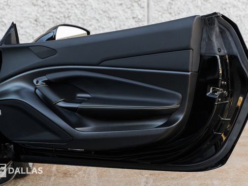 Used 2021 Ferrari F8 Tributo image 33