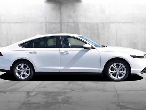 New 2026 Honda Accord LX image 5