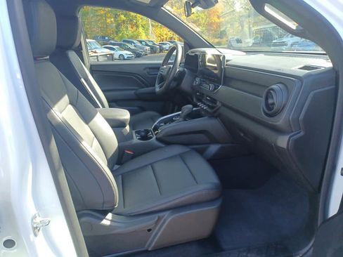 Used 2024 Chevrolet Colorado Trail Boss w/ Advanced Trailering Package image 15