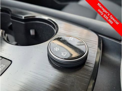 Certified 2023 Nissan Rogue SL w/ SL Premium Package image 25