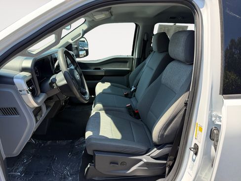Certified 2025 Ford F250 XLT AWD/4WD image 10