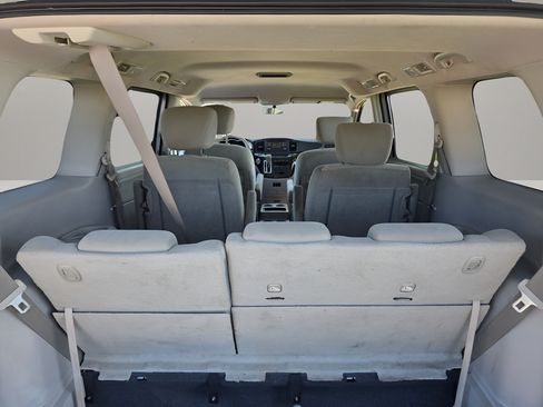 Used 2014 Nissan Quest SV FWD image 9