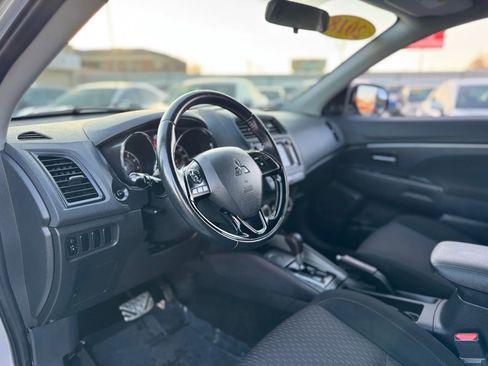 Used 2018 Mitsubishi Outlander Sport LE image 11