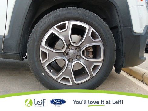 Used 2015 Jeep Renegade Limited image 5