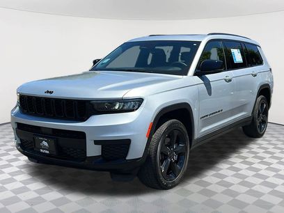 Used 2024 Jeep Grand Cherokee L Altitude