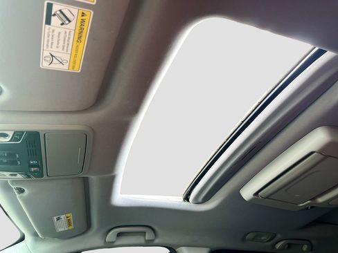 Used 2019 Honda Pilot Elite image 22