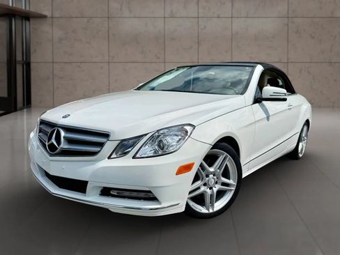 Used 2013 Mercedes-Benz E 350 Cabriolet image 2