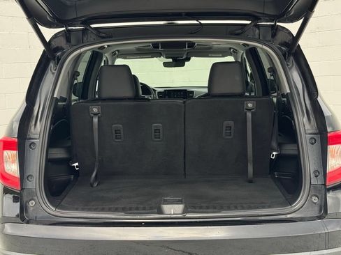 Used 2022 Honda Pilot Touring image 19