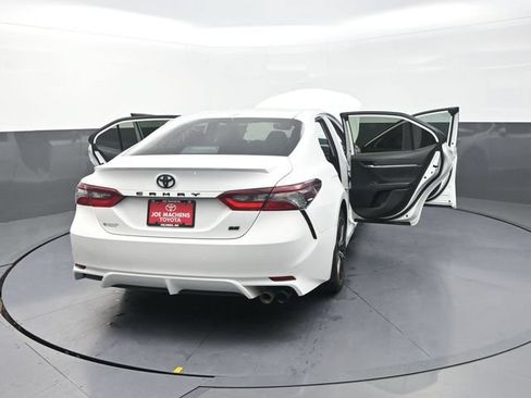 Used 2024 Toyota Camry SE FWD image 43