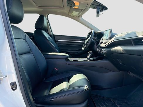 Used 2020 Nissan Altima 2.5 SV FWD image 27