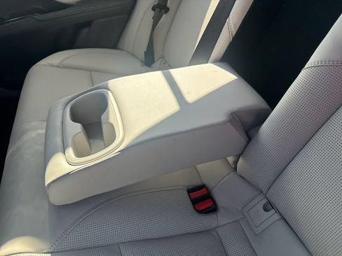 New 2026 Toyota Camry XLE AWD/4WD image 34