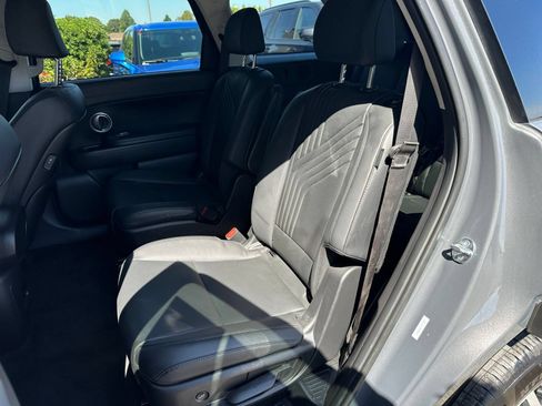 Used 2026 Hyundai Palisade SEL FWD image 39