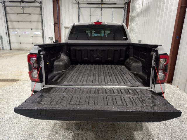 New 2026 Ford Ranger Lariat w/ Black Appearance Package AWD/4WD image 11