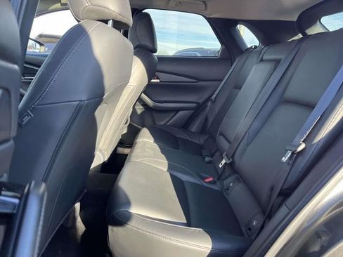 Certified 2025 MAZDA CX-30 AWD 2.5 S w/ Preferred Package image 12