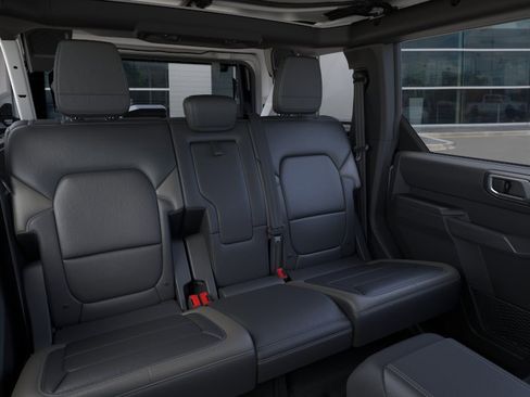 New 2026 Ford Bronco Outer Banks image 13