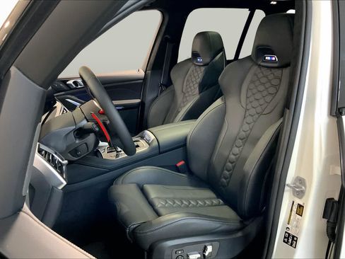 New 2026 BMW X5 M Competition w/ Executive Package AWD/4WD image 9