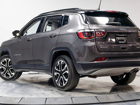 Used 2022 Jeep Compass Limited AWD/4WD image 47