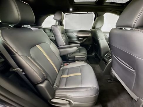 Used 2025 MAZDA CX-90 Plug-In Hybrid w/ Premium Plus AWD/4WD image 29
