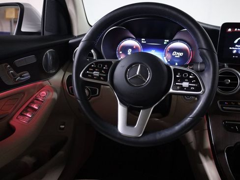 Used 2020 Mercedes-Benz GLC 300 4MATIC image 42