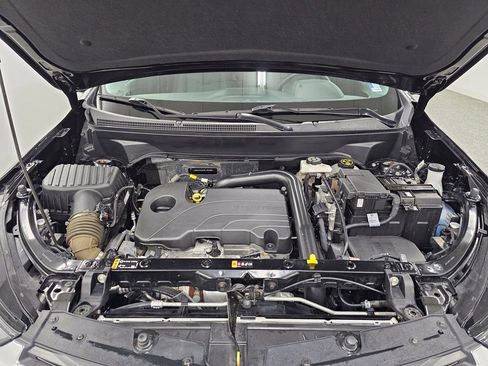 Certified 2024 Chevrolet Equinox LT FWD image 10