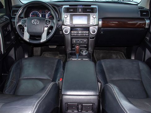Used 2014 Toyota 4Runner Limited AWD/4WD image 17