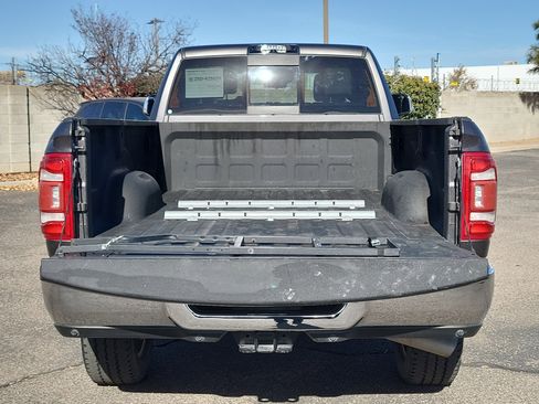 Used 2022 RAM 3500 Limited image 31