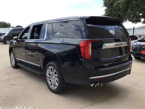 Used 2021 GMC Yukon XL Denali RWD image 6