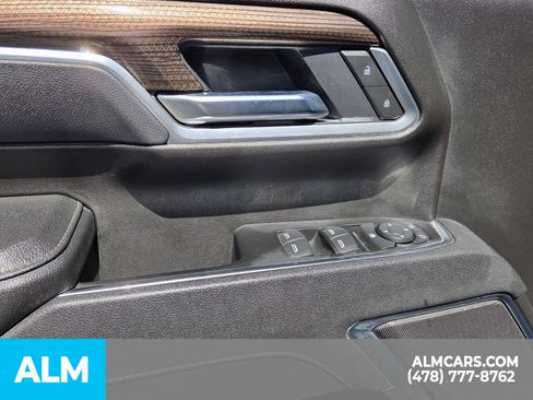Used 2025 Chevrolet Silverado 2500 LT w/ Convenience Package AWD/4WD image 29