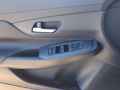 New 2026 Nissan Sentra SV image 19