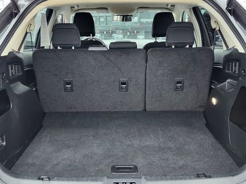 Certified 2022 Ford Edge SE w/ Black Appearance Package image 31