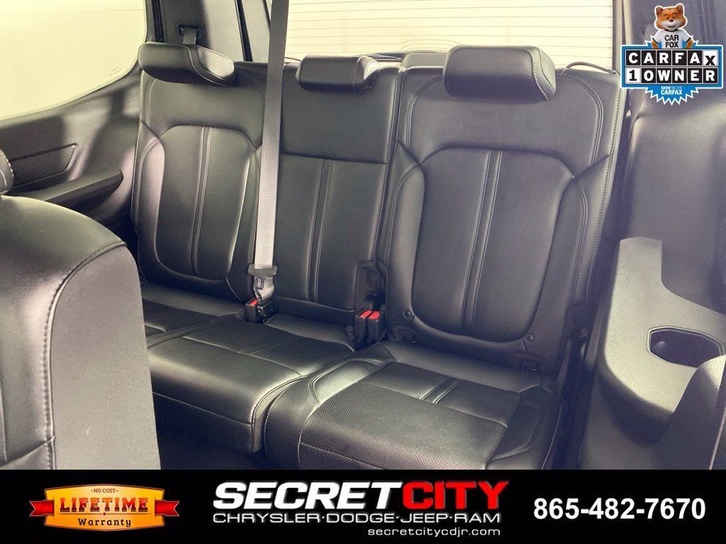 Used 2025 Jeep Wagoneer Series II w/ Convenience Group I AWD/4WD image 29