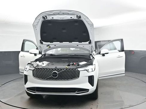 New 2026 Volvo XC90 B6 Ultra w/ Protection Package AWD/4WD image 56