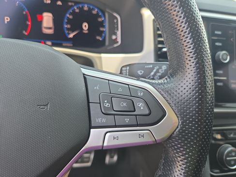 Used 2021 Volkswagen Atlas SEL R-Line AWD/4WD image 13