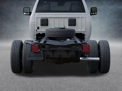 New 2026 RAM 3500 Tradesman AWD/4WD image 13