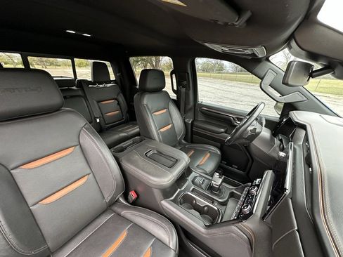 Used 2022 GMC Sierra 1500 AT4 w/ AT4 Premium Package image 14