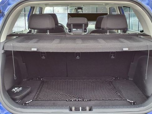 Used 2025 Hyundai Venue SEL image 7