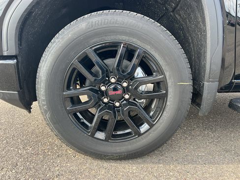 New 2026 GMC Sierra 1500 Elevation w/ Elevation Premium Package AWD/4WD image 14
