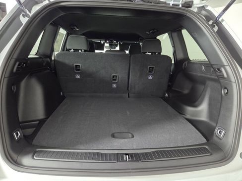 New 2025 Jeep Grand Cherokee Laredo w/ MOPAR Finishing Package image 24