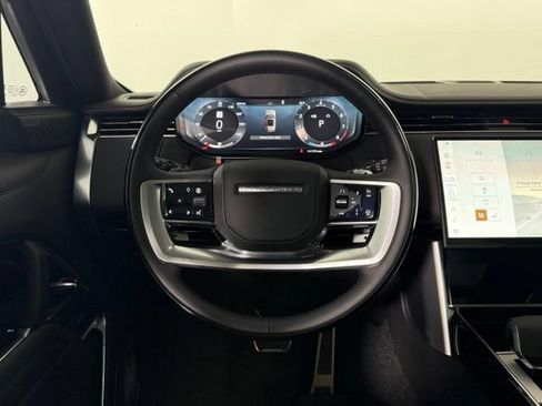 New 2025 Land Rover Range Rover Autobiography AWD/4WD image 26