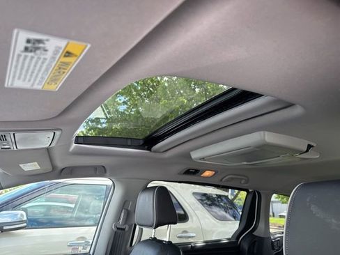Used 2024 Honda Odyssey Elite image 21