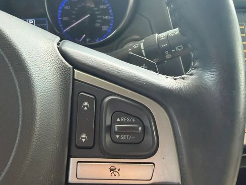 Used 2015 Subaru Outback 3.6R Limited AWD/4WD image 27