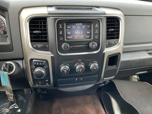 Used 2013 RAM 1500 Classic SLT w/ Premium Display Pkg AWD/4WD image 15