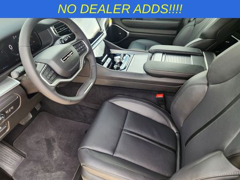 New 2026 Jeep Grand Wagoneer Limited AWD/4WD image 12