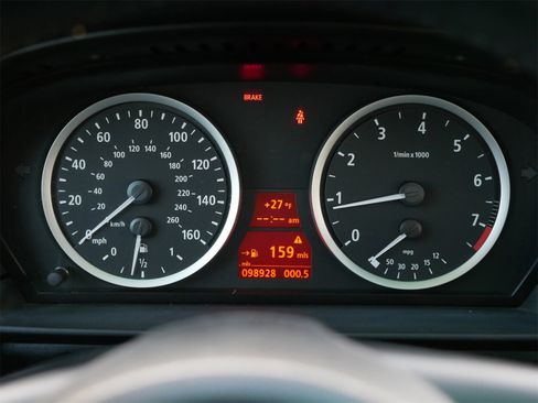 Used 2007 BMW 530xi Sedan image 21