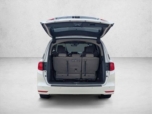 Used 2019 Honda Odyssey Elite image 6