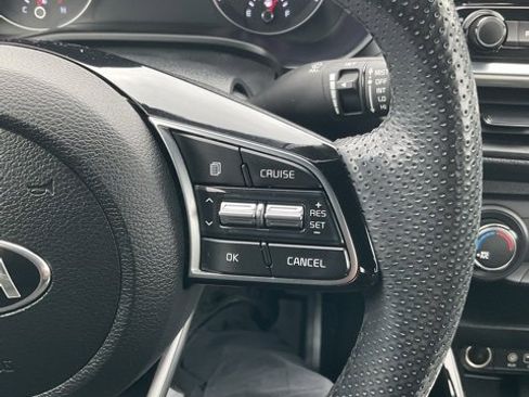 Used 2021 Kia Forte GT-Line image 27