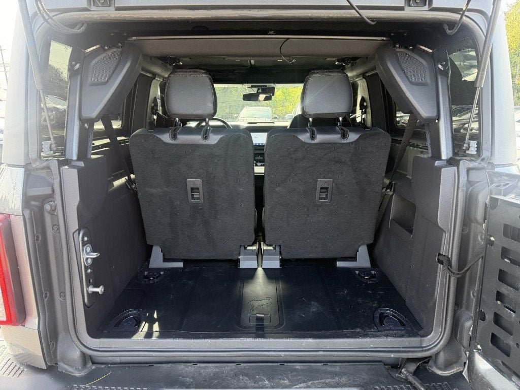 Used 2022 Ford Bronco Black Diamond AWD/4WD image 5